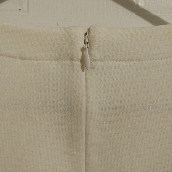 GAP Ponte Long Sleeve Ruffle-Hem Dress NWT - Picture 8 of 9